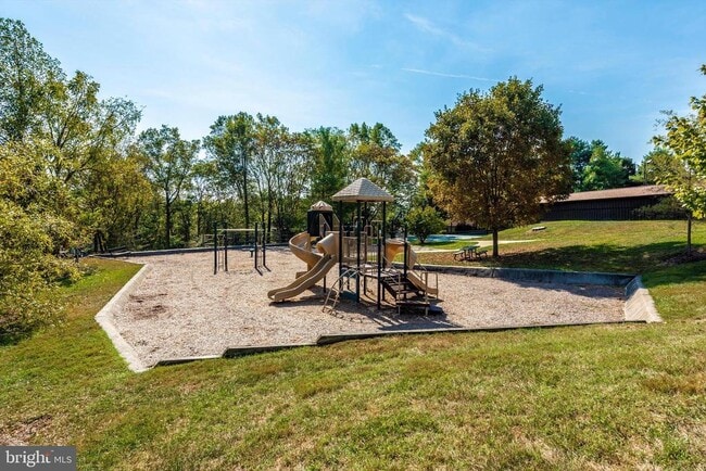 Building Photo - 10120 Stonecat Ct
