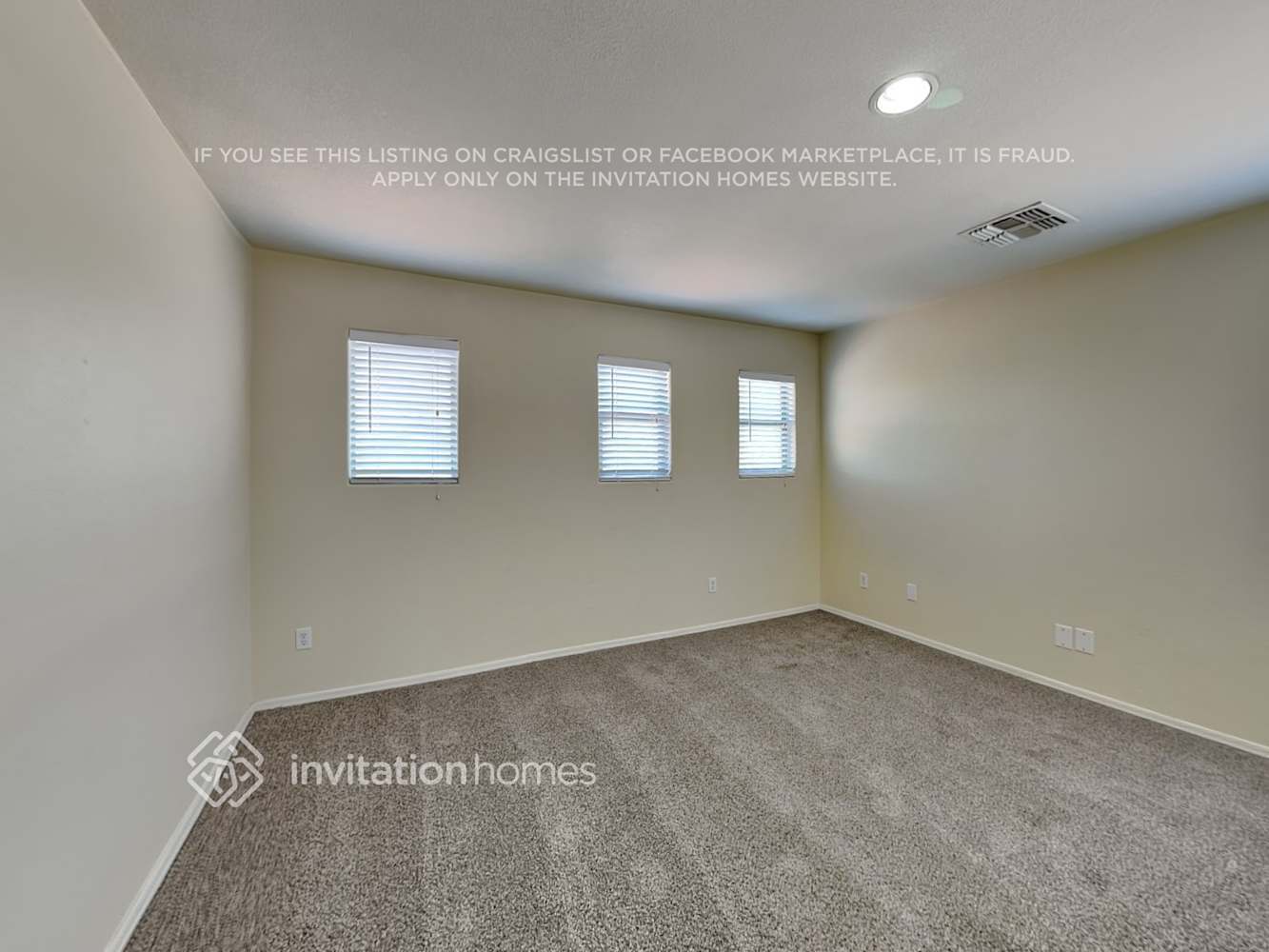 Building Photo - 18474 W Dawn Dr