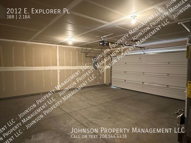 Building Photo - 2012 E Explorer Pl