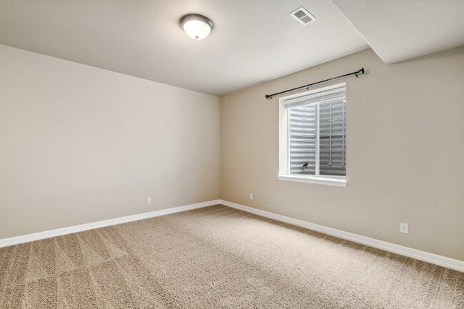 Building Photo - Stylish Cordera Ranch with Finished Basement, Gourmet Kitchen, and Ideal D20 Location