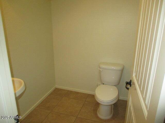 Building Photo - 3449 S Falcon Dr
