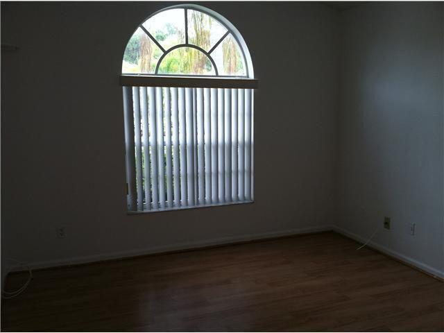Building Photo - 1743 Barnstable Rd