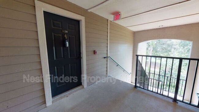 Building Photo - 13810 Sutton Park Dr N