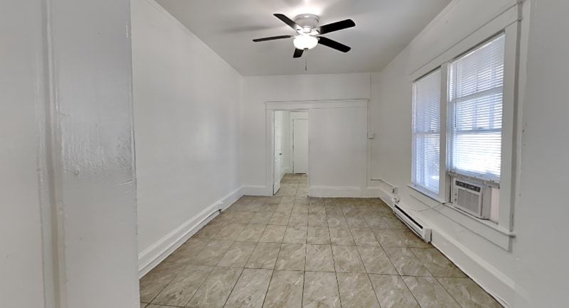 Building Photo - 115 S Grandview Ave