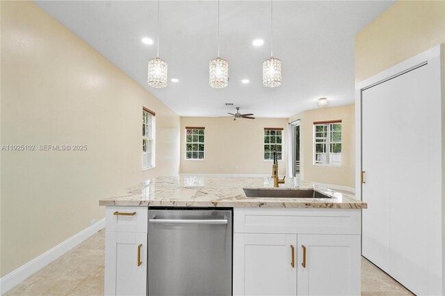 Building Photo - 5310 NW 124th Way