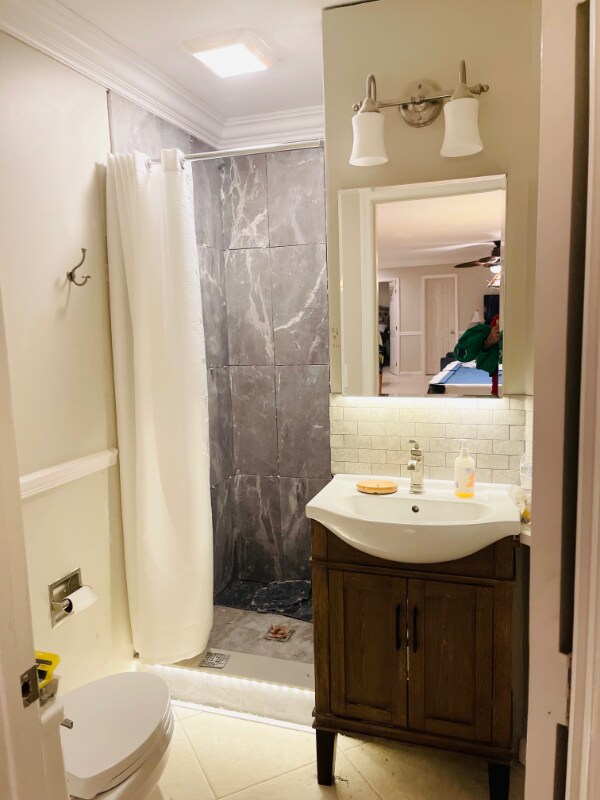 Building Photo - 6816 Osborne Dr