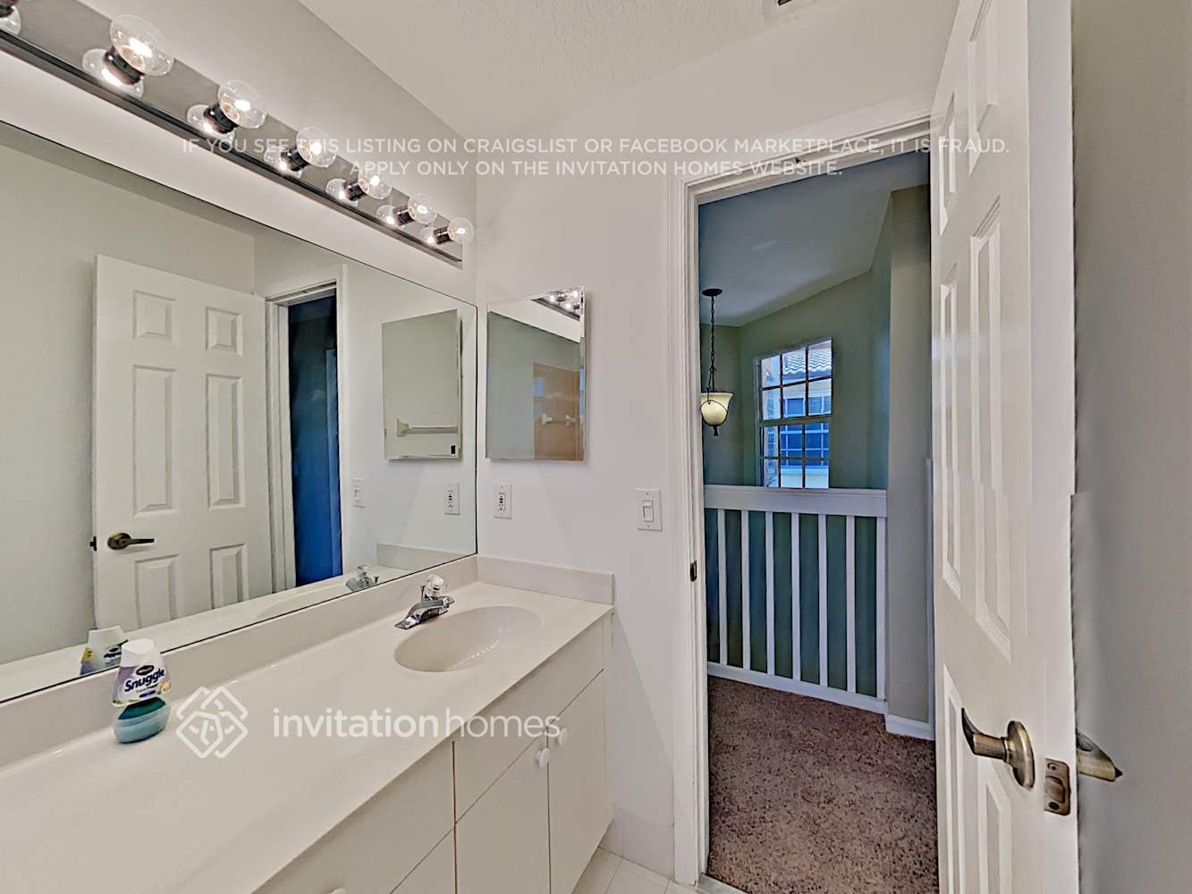 Building Photo - 9820 Fairway Cove Ln