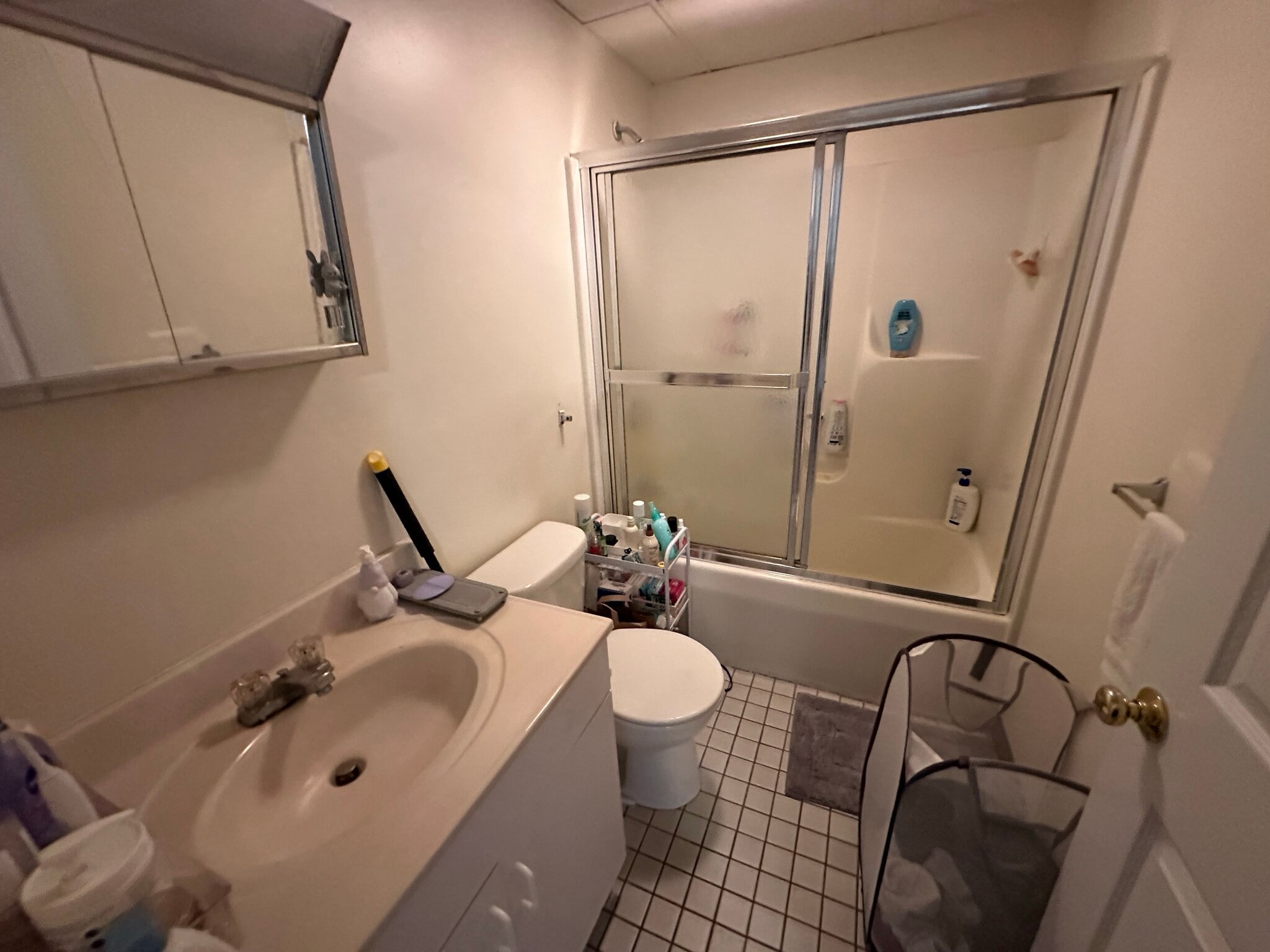 Building Photo - 83 Essex St