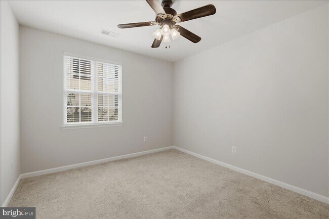 Building Photo - 21228 McFadden Square