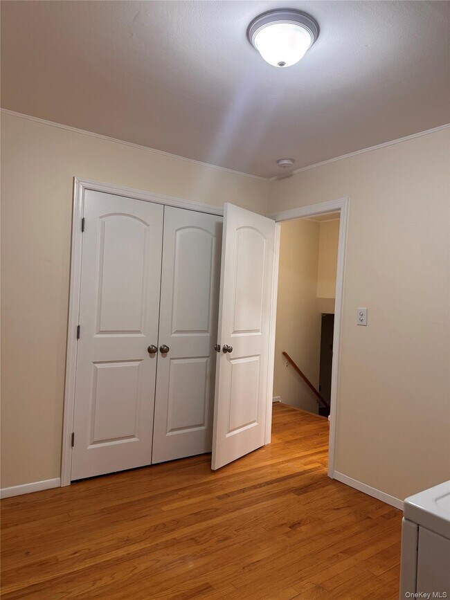 Building Photo - 62 Warwick Rd