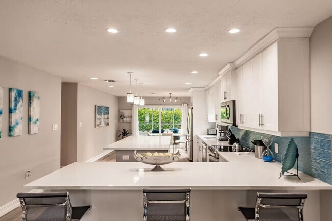 Building Photo - Updated 3-bedroom, 2-bath single-family home w/ Heated Saltwater Pool