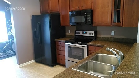 Building Photo - 9609 Turning Wheel Dr