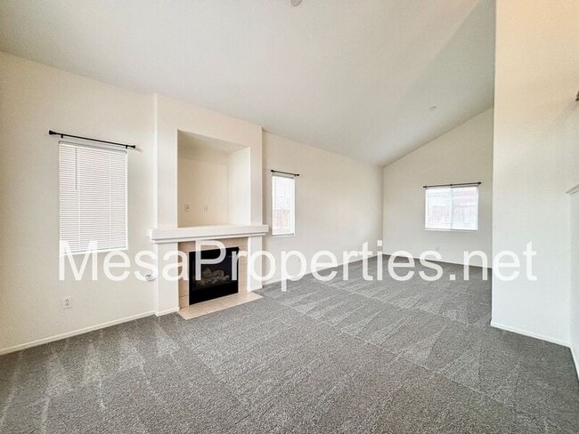 Building Photo - 14744 Delicious St