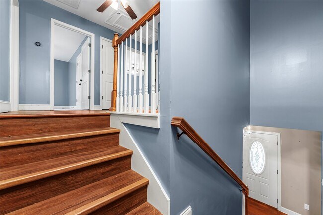 Building Photo - 2712 Big Dog Tr