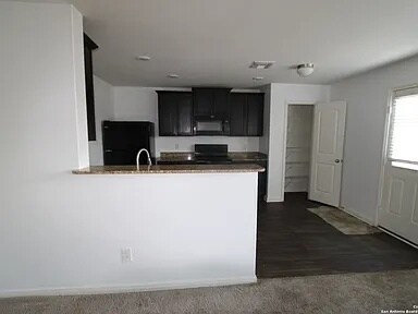 Building Photo - 6135 Lakefront