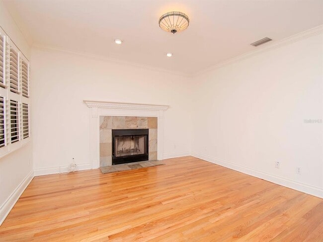 Building Photo - 2607 W Jetton Ave