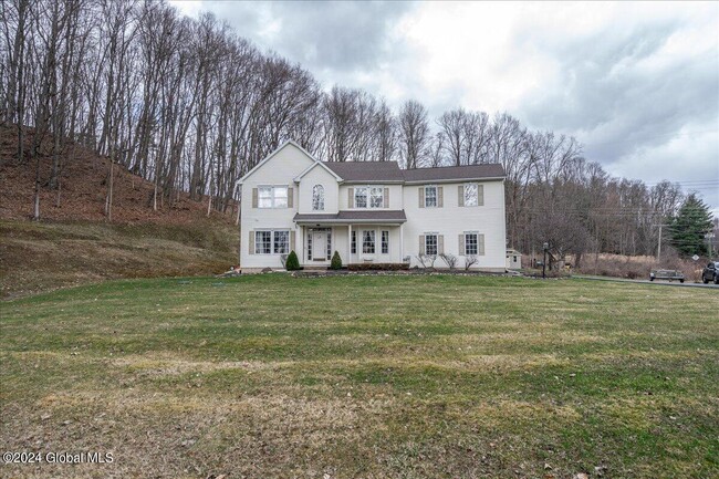 Building Photo - 40 Vischer Ferry Rd