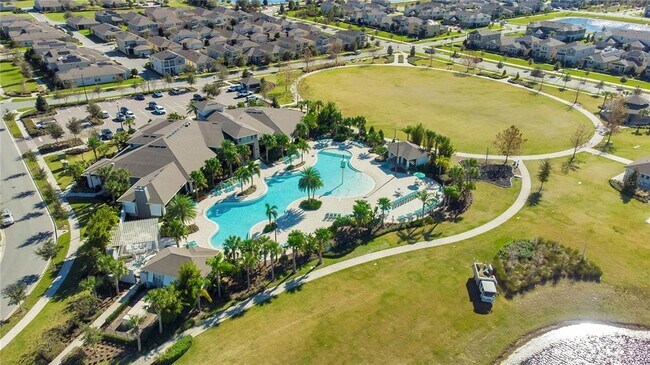 Building Photo - 11145 Sound Shr Dr