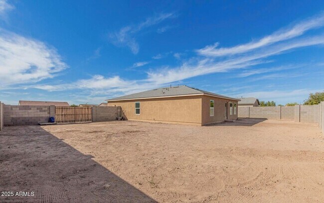 Building Photo - 14311 S Redondo Rd