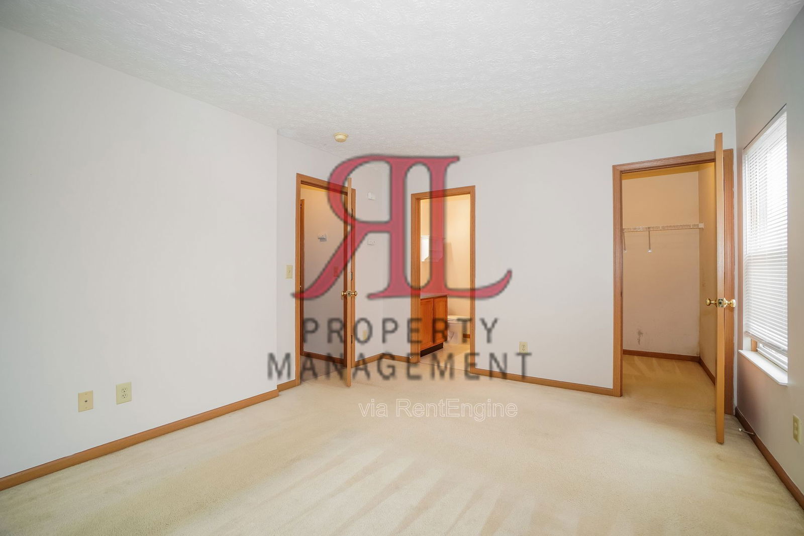 Building Photo - 3180 Omega Dr