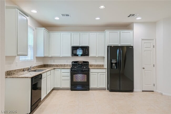 Building Photo - 3811 Total Eclipse St