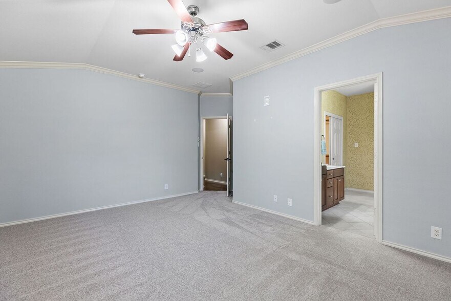 Building Photo - 1621 Westmeadow Trail