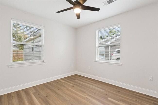 Building Photo - 211 Newman Ave