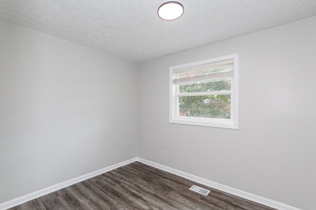 Building Photo - 5347 Haverfield Rd