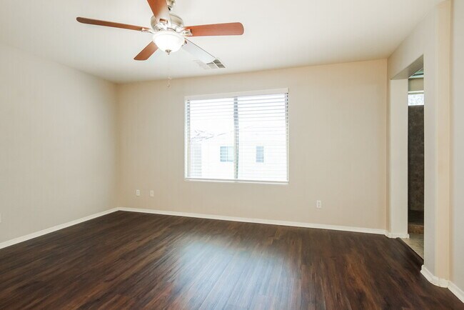 Building Photo - 17377 W Holland Ln