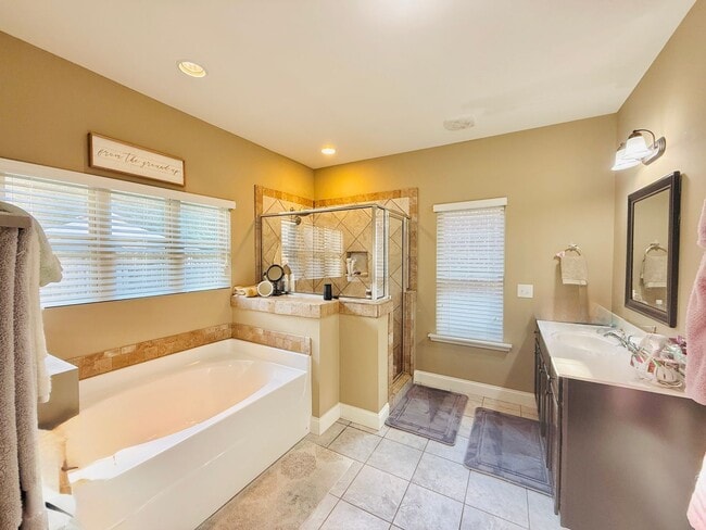 Building Photo - Black Creek Station – Just 8 Minutes from ...