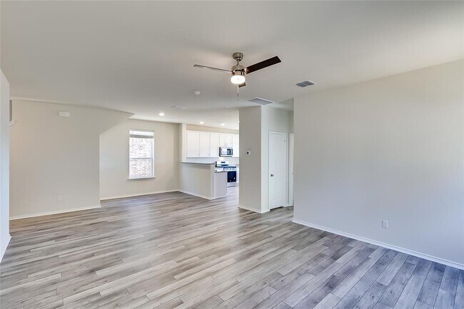 Building Photo - 254 Small Seed Dr