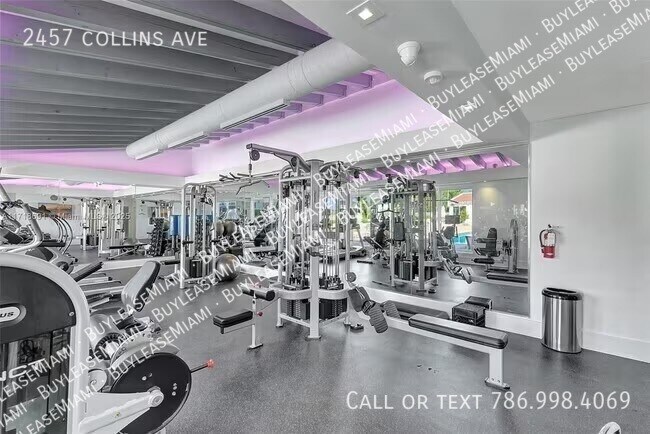 Building Photo - 2457 Collins Ave