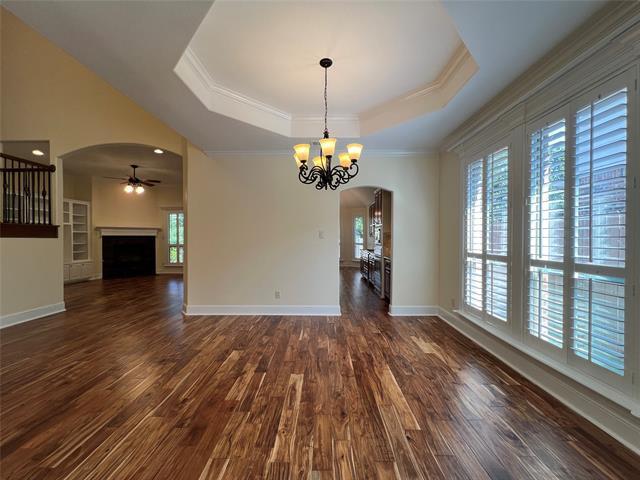 Building Photo - 609 Goliad Dr