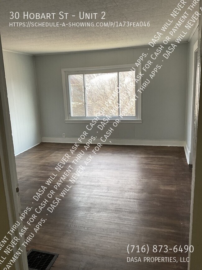 Building Photo - 30 Hobart St