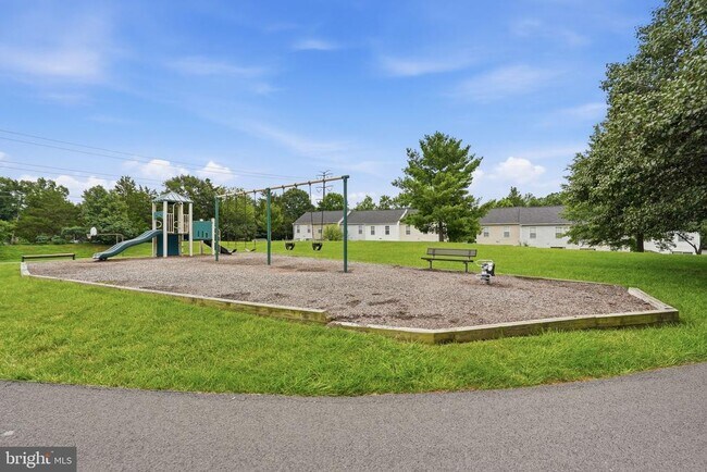 Building Photo - 13222 Goose Pond Ln