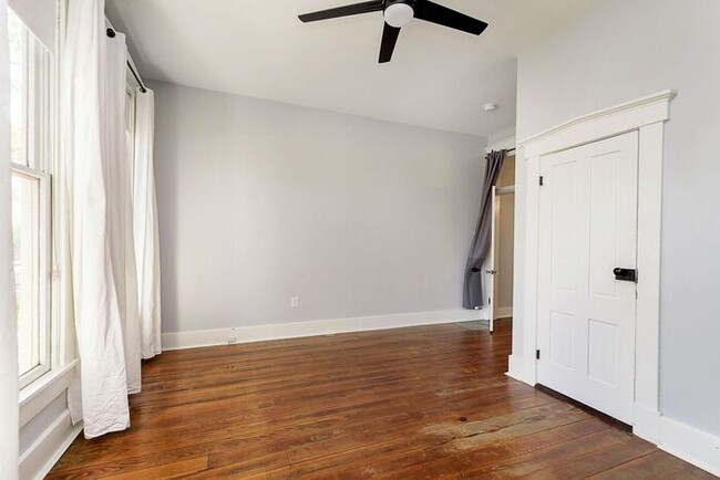 Building Photo - Beautifully updated Historic Bungalow