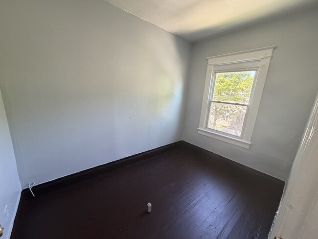 Building Photo - 131 Rauber St