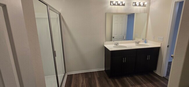 Building Photo - 153 Purple Sandpiper Ln