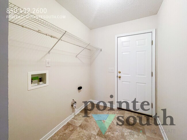 Building Photo - 2533 Jibe Dr