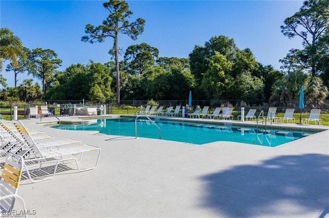 Building Photo - 14726 Calusa Palms Dr