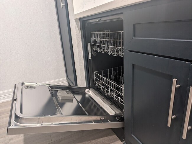 Building Photo - 4711 Rusk St