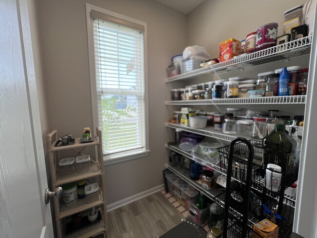 Building Photo - 6964 Briarcliff Ct