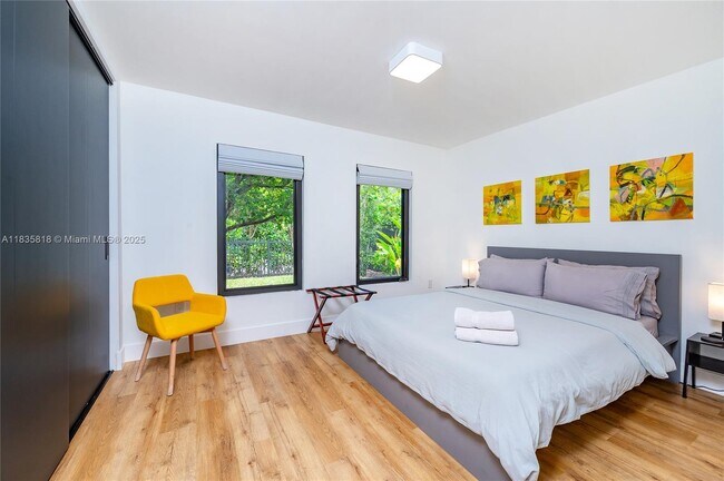 Building Photo - BAY VISTA PARK