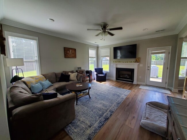 Building Photo - 106 Ridge Cove Ln