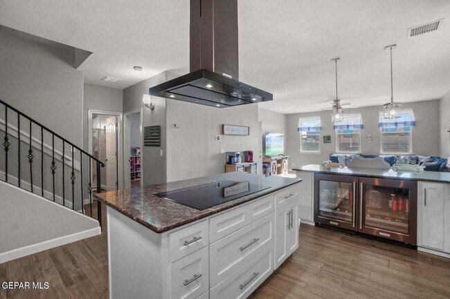 Building Photo - 11032 Bullseye St