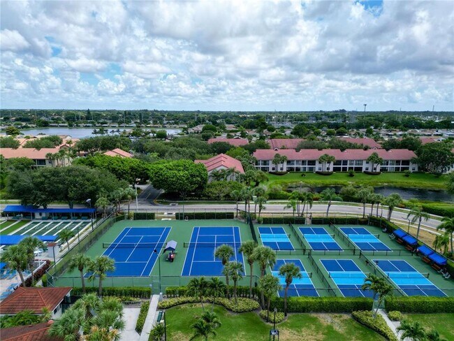 Building Photo - 5157 Floria Way