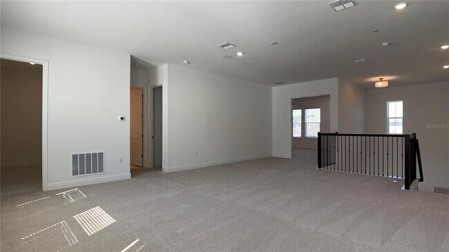 Building Photo - 14415 Crest Palm Ave