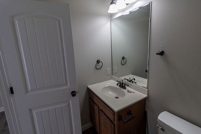 Building Photo - 4700 Dehaven Dr