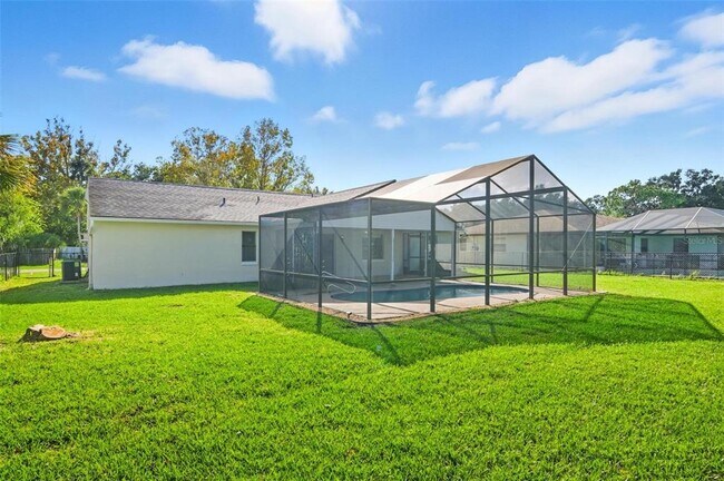 Building Photo - 8 Blakeport Ln