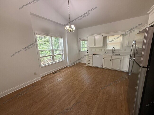Building Photo - 2200A Eider Ct